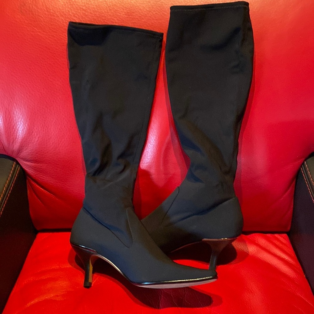 Donald J Pliner Stretch Sexy Leather Boots New Never Used